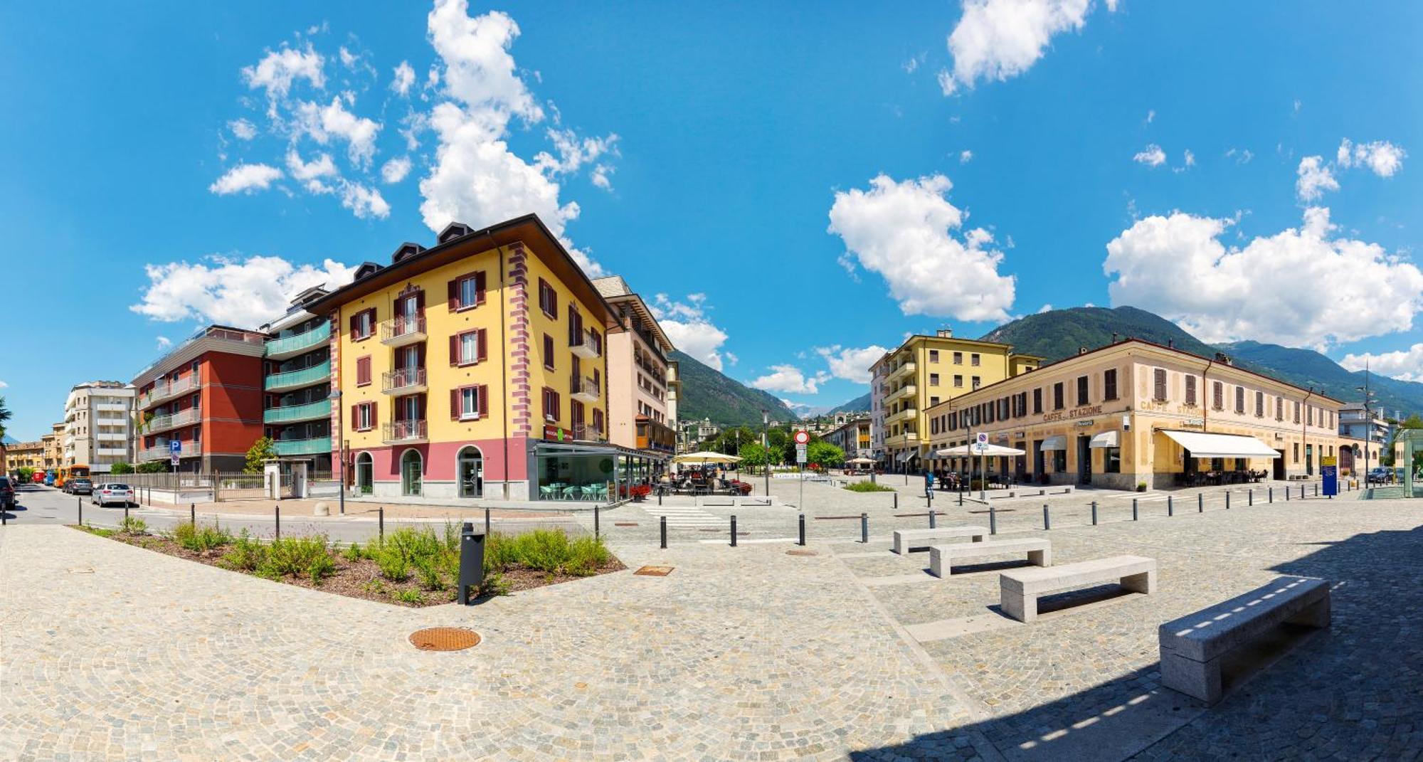 손드리오 Residenza Il Castello 아파트 외부 사진